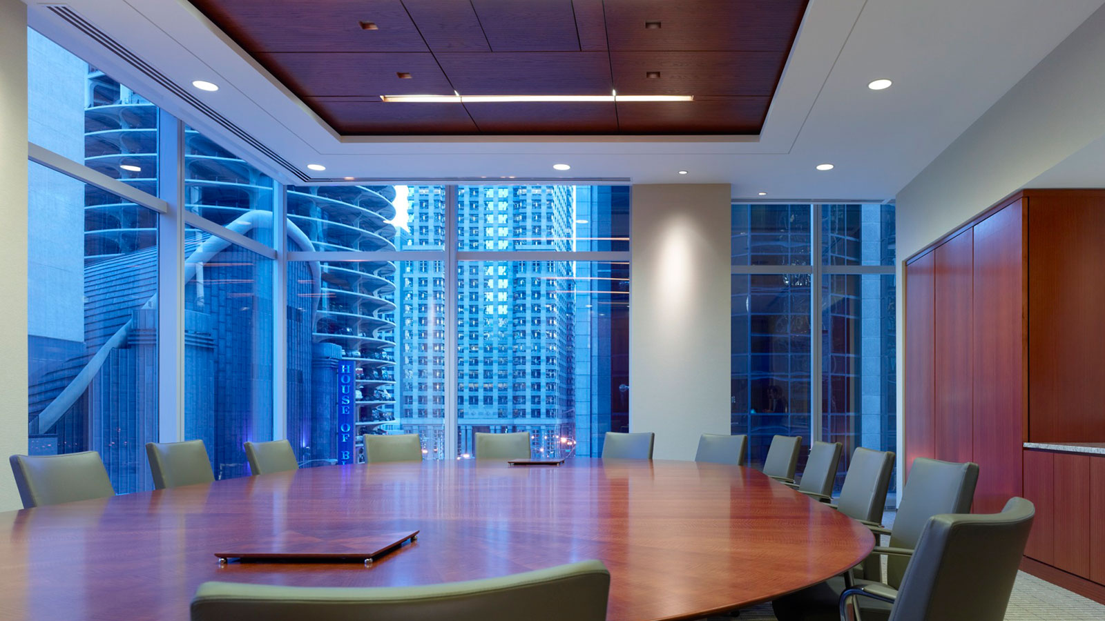 mesirow-financial-ia-interior-architects