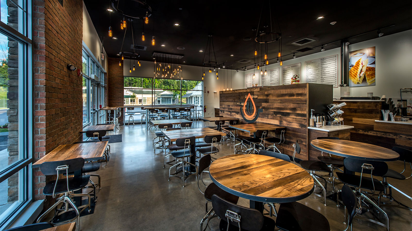 Pressed Cafe IA Interior Architects