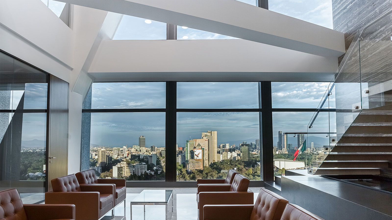 Baker & McKenzie IA Interior Architects