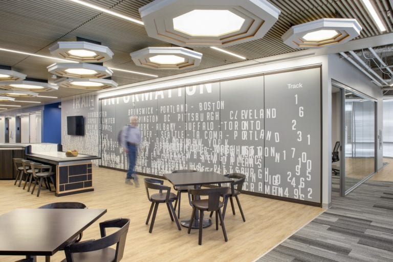 03COFX_0022_000_Capital_One_HQ_1680_Floors_4_5_N20_medium-768x512